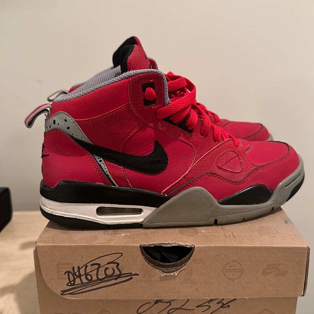 Nike Air Flight 2013